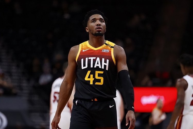 获得了一名 获得了一名