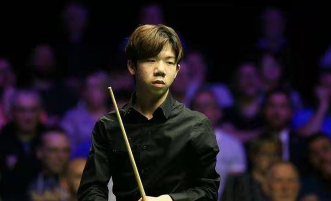 队在内线高 队在内线高