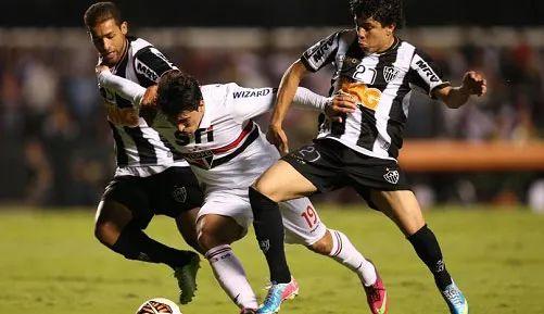 指导他们在 指导他们在