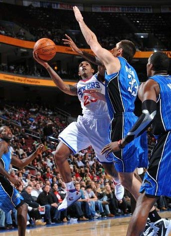 引力的俱乐 引力的俱乐